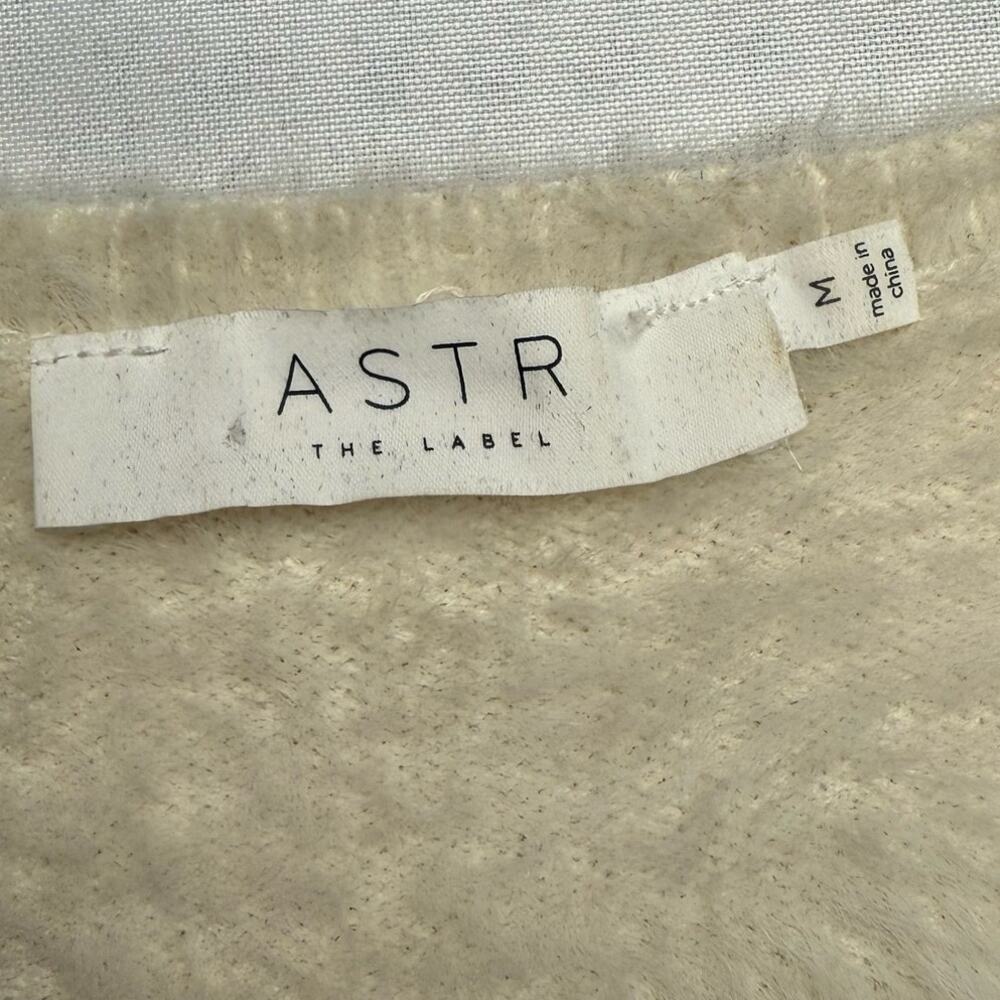 Astr The Label Ivory Cream Square Neck Fuzzy Sweater - Picture 4 of 6
